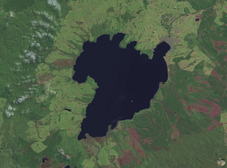 Lake-Taupo