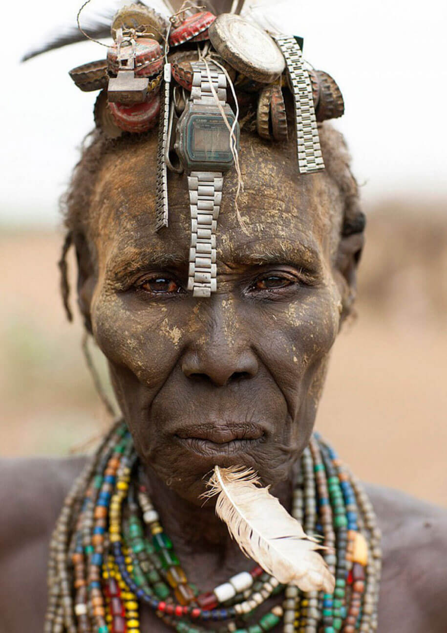 daasanach-tribe-recycled-headwear-eric-lafforgue-ethiopia-d