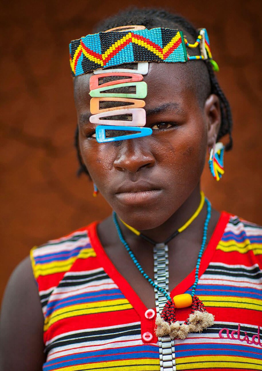 daasanach-tribe-recycled-headwear-eric-lafforgue-ethiopia-g