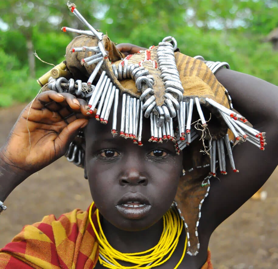 daasanach-tribe-recycled-headwear-eric-lafforgue-ethiopia-h