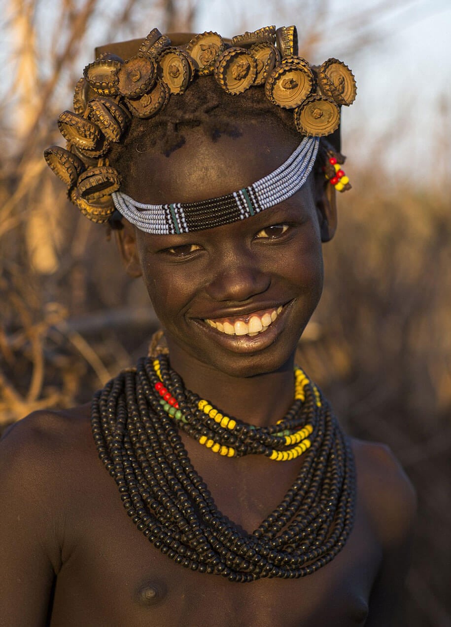 daasanach-tribe-recycled-headwear-eric-lafforgue-ethiopia-k