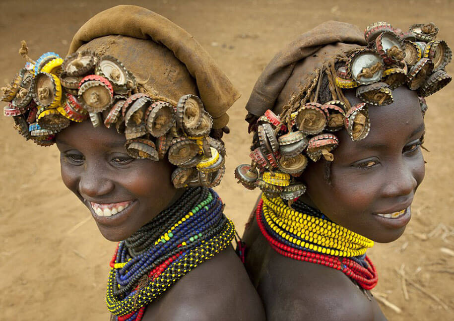 daasanach-tribe-recycled-headwear-eric-lafforgue-ethiopia-l