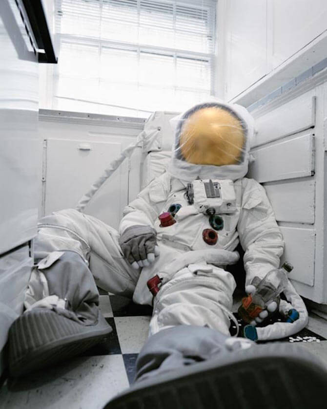 astronaut-suicides-photographer-neil-dacosta-freeyork-9