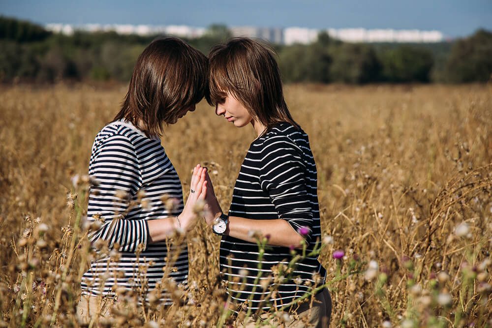 among-twins-freeyork-5