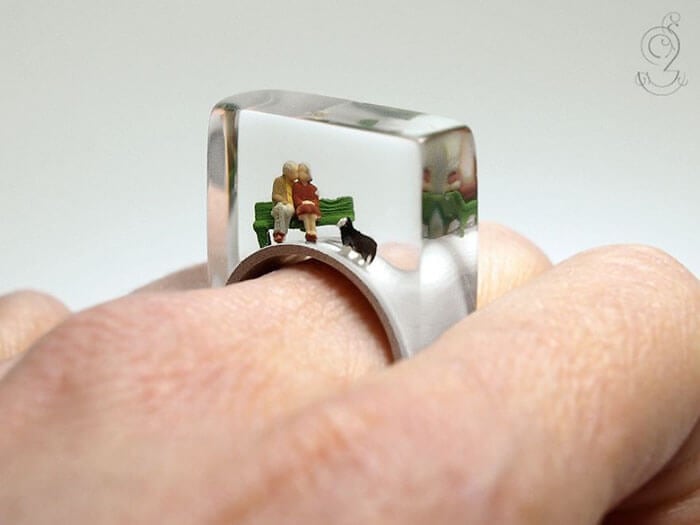 miniature-worlds-inside-jewelry-isabell-kiefhaber-germany-3
