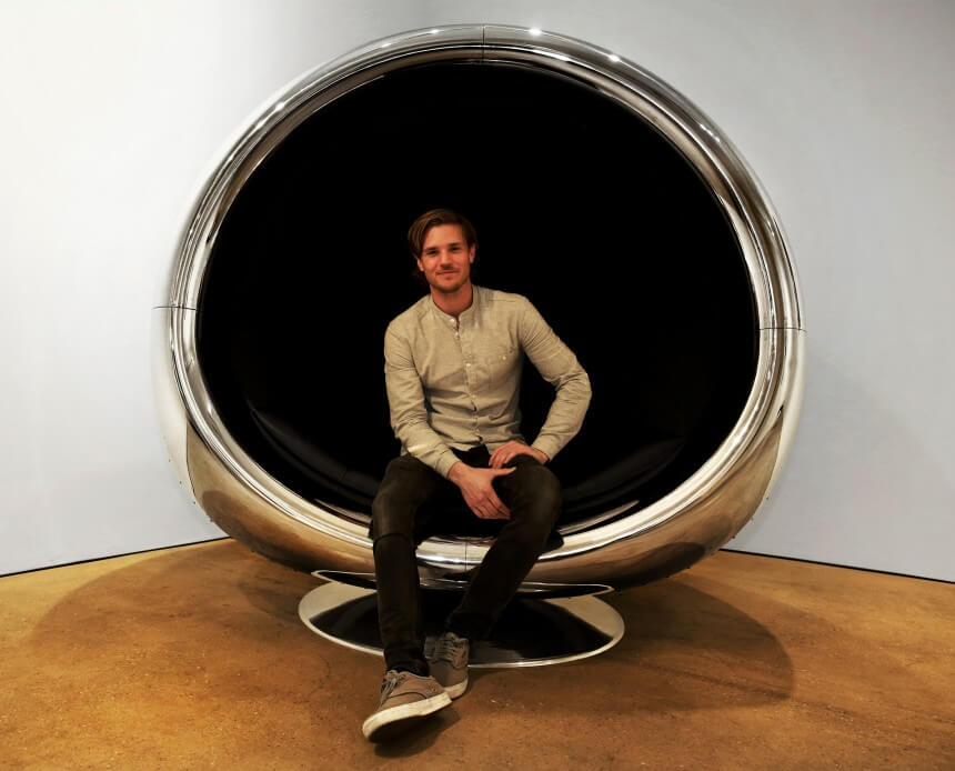 boeing-737-engine-cowling-chair-fy-5