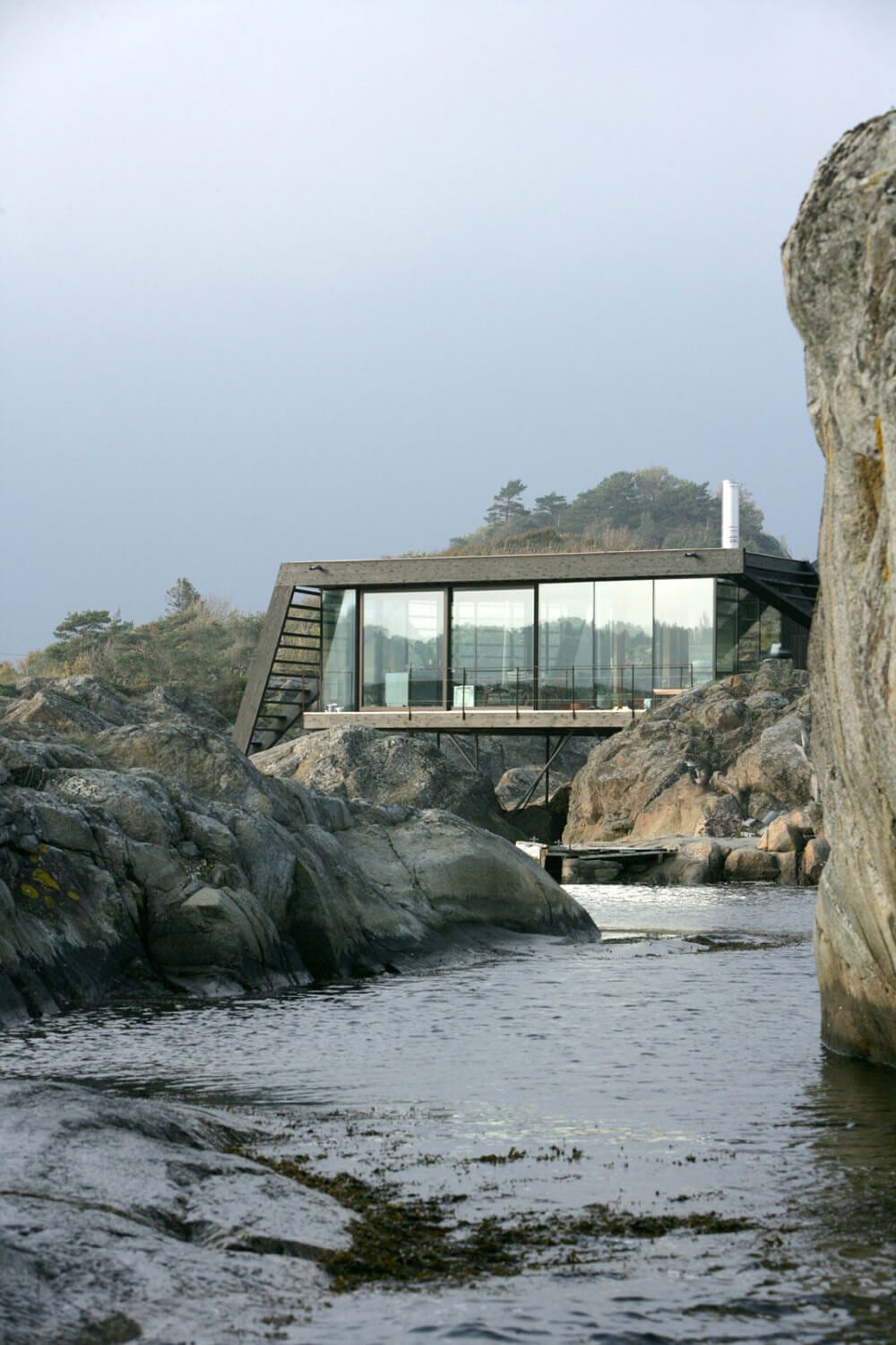 Glass-Walled House Placed in the Rocky Landscape of Norway lund-hagem-norway-13