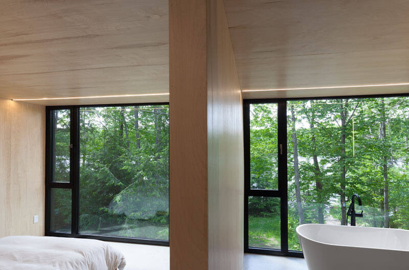 Modern Cabin in Hemlock Forest modern-cabin-hemlock-forest-quebec-canada-14