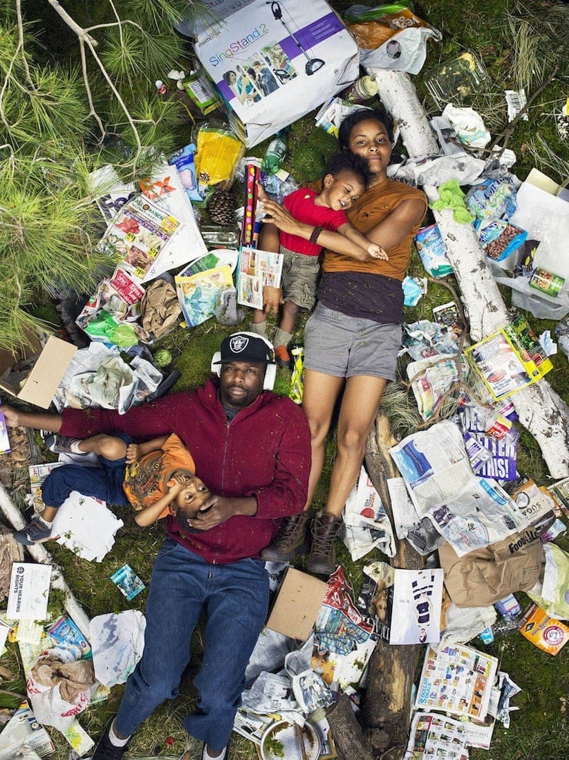 7 Days of Garbage by Gregg Segal 2014 01