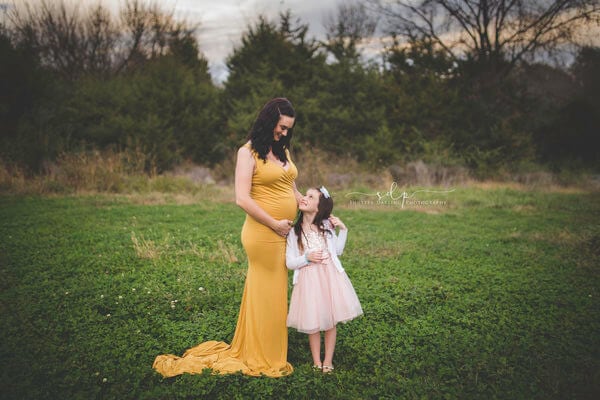 6 Mothers Join for One Stunning "Rainbow Baby" Photo Shoot shutter-darling-4