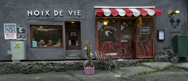 “AnonyMouse” Artists Creates Tiny Shops for Mice on the Streets tiny-mice-shops-sweden-5