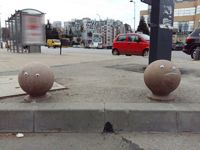 bulgarian guy makes post soviet streets more fun googly eyes fy 9