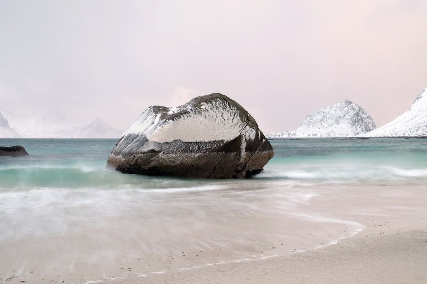 The Best Photos of The World’s Largest Photography Competition worlds largest photography competition finalists fy 14