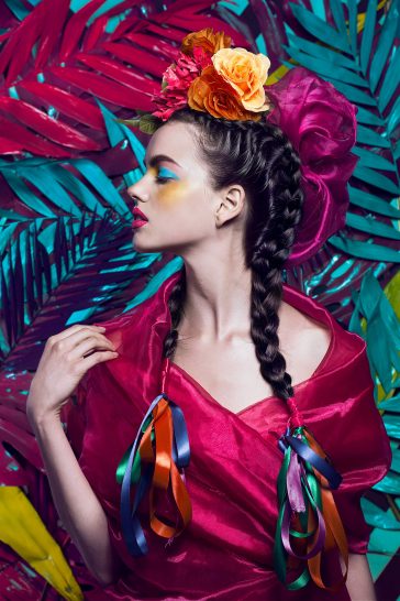 Photographer Reimaged Frida Kahlo As A Modern Fashion Icon In Vibrant ...