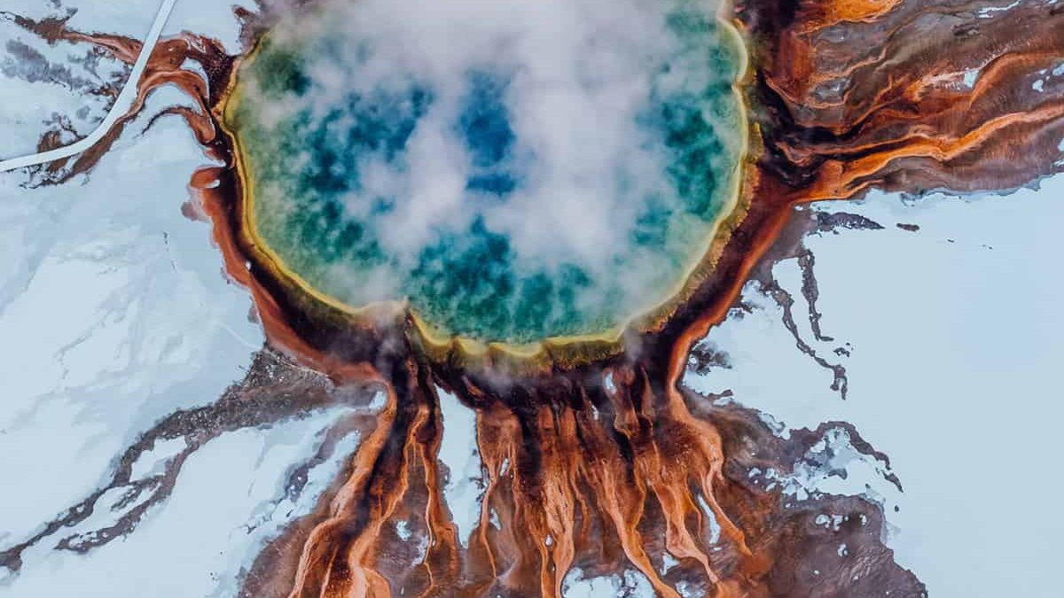 Nasa Captured Aerial Shots Of The Enormous Volcanic Eruption In Russia 