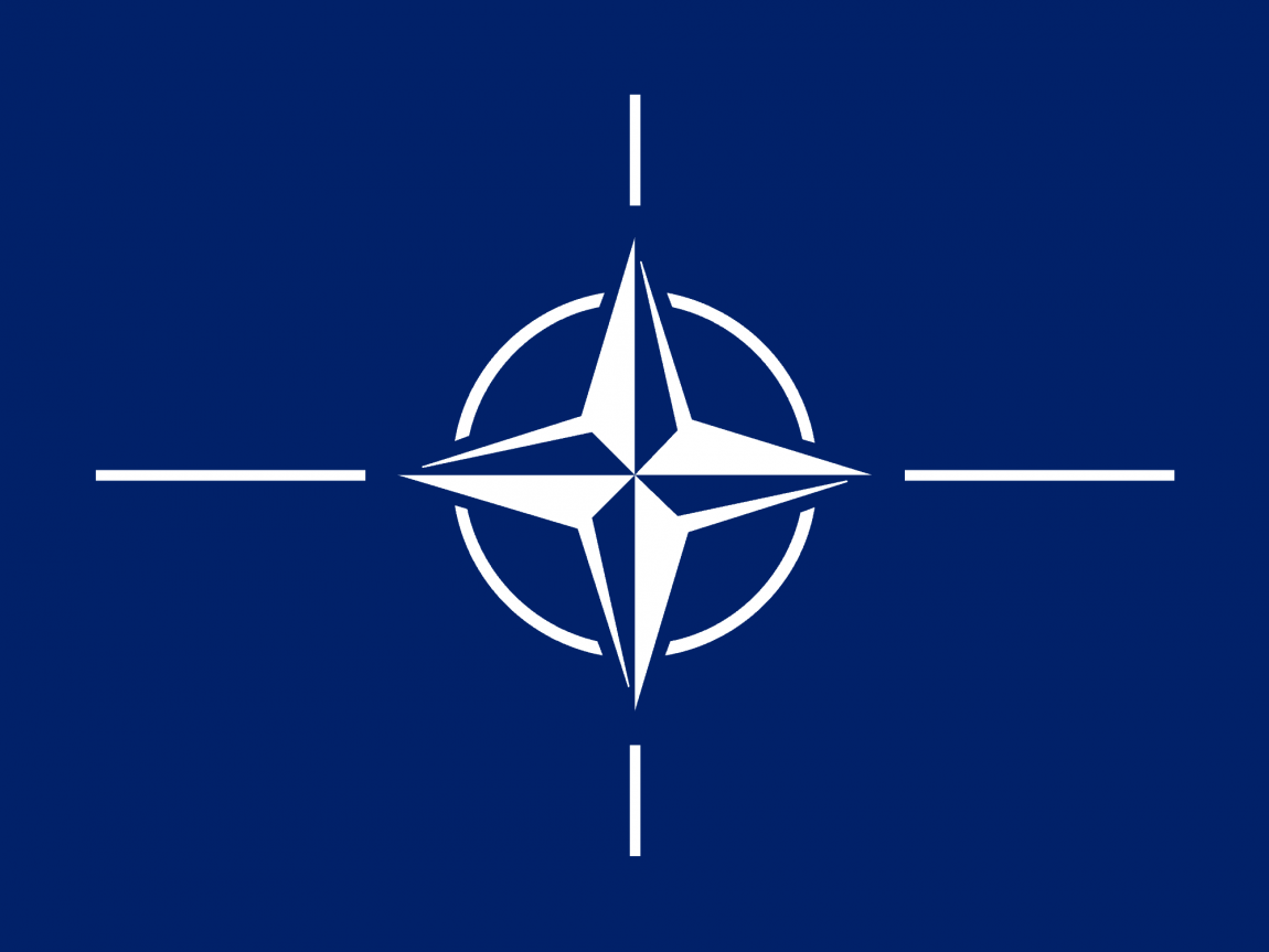 2000px Flag of NATO.svg