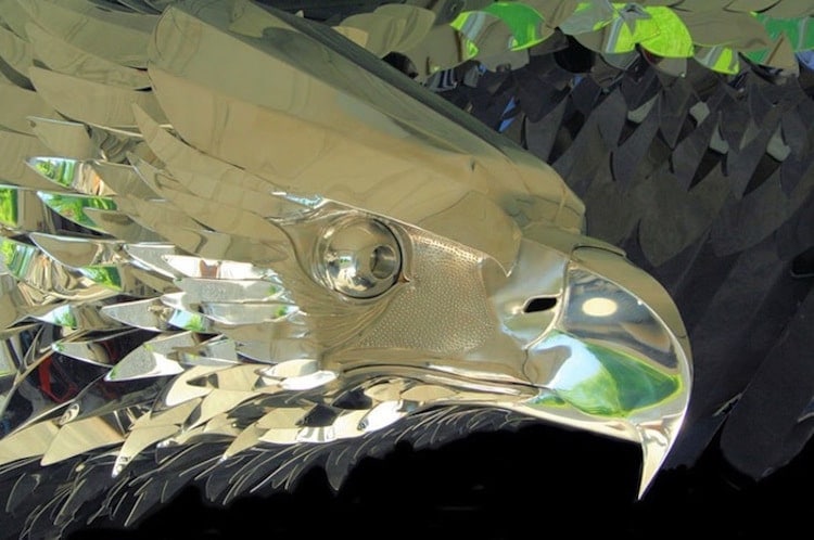 An Artist Creates Gigantic Mirror-Polished Sculptures From Stainless Steel