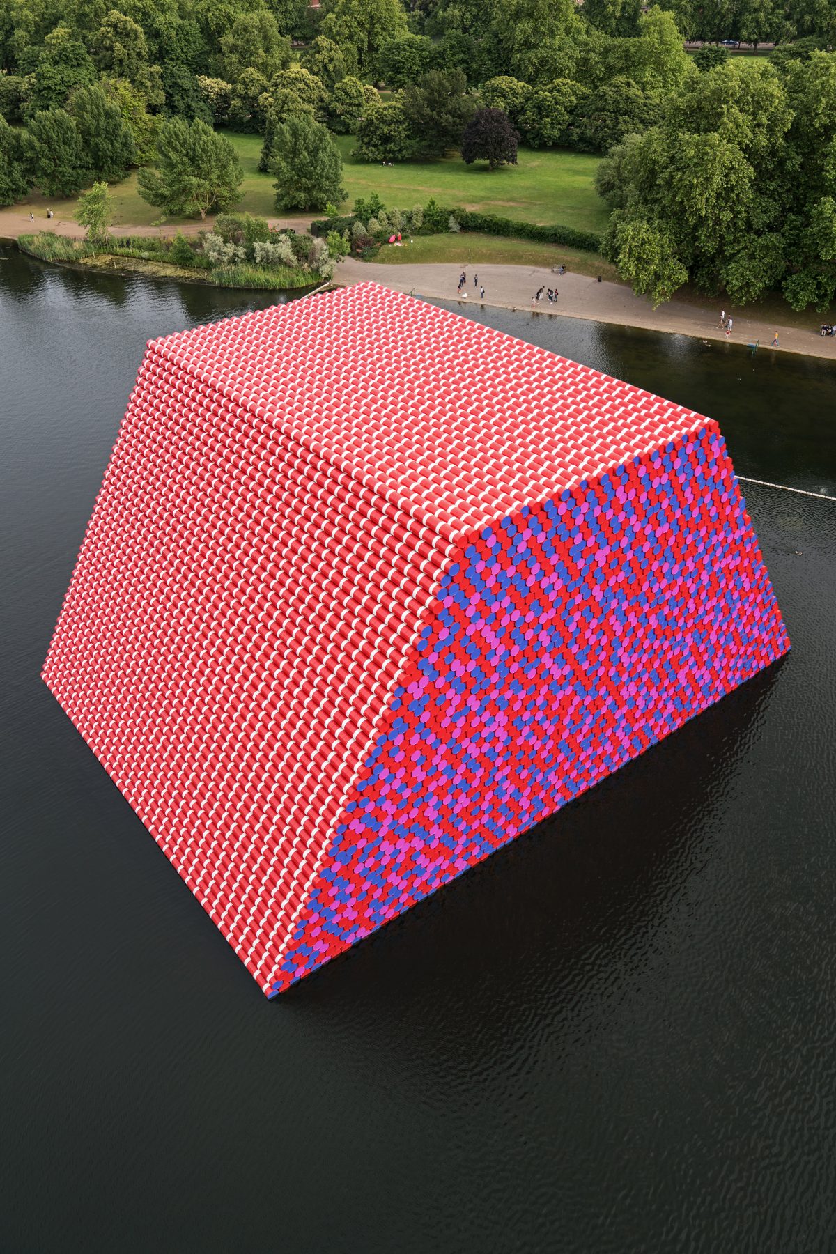 An Artist Unveils Massive Sculpture Made from 7,506 Barrels in London's Hyde Park
