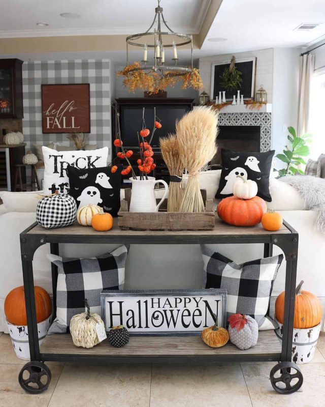 Unusual Ideas To Decorate Your Home For This Halloween | FREEYORK