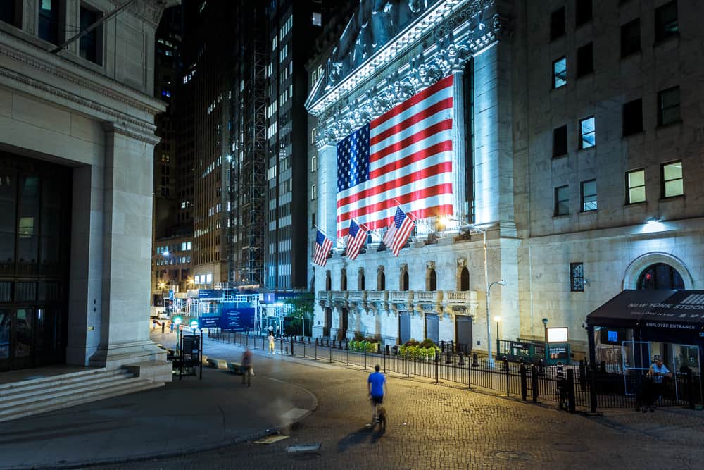 Night photos of New York captured by photographer Nicolas Lepiller