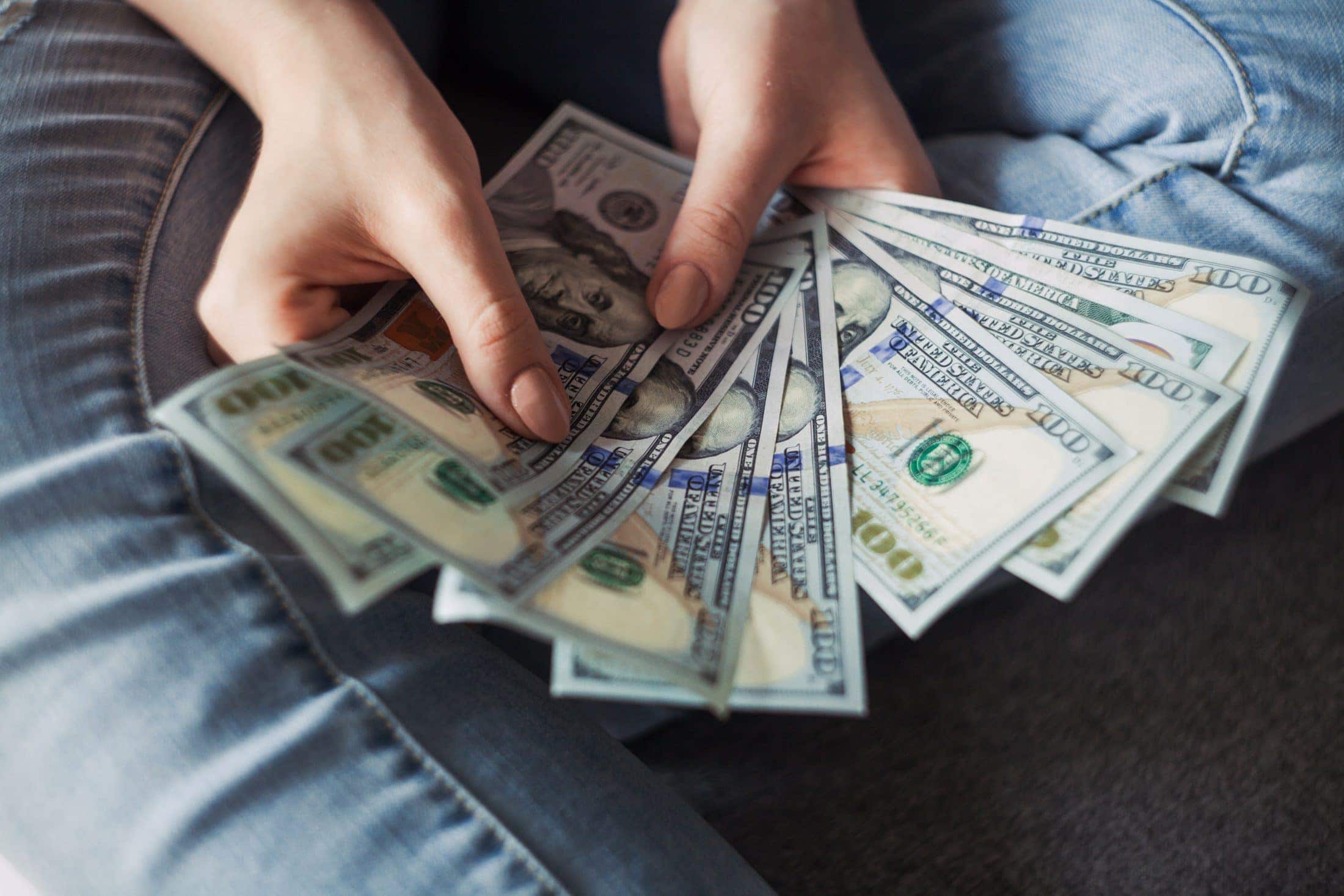 Advantages of a No-Deposit Car Loan Over Other Options