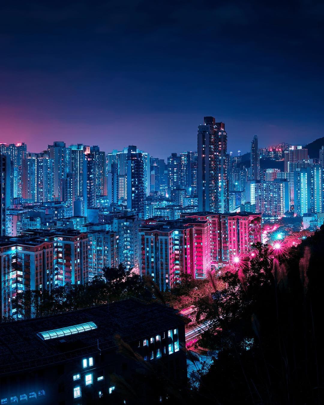 Photographer Axel Corjon takes photos of large metropolitan cities at night