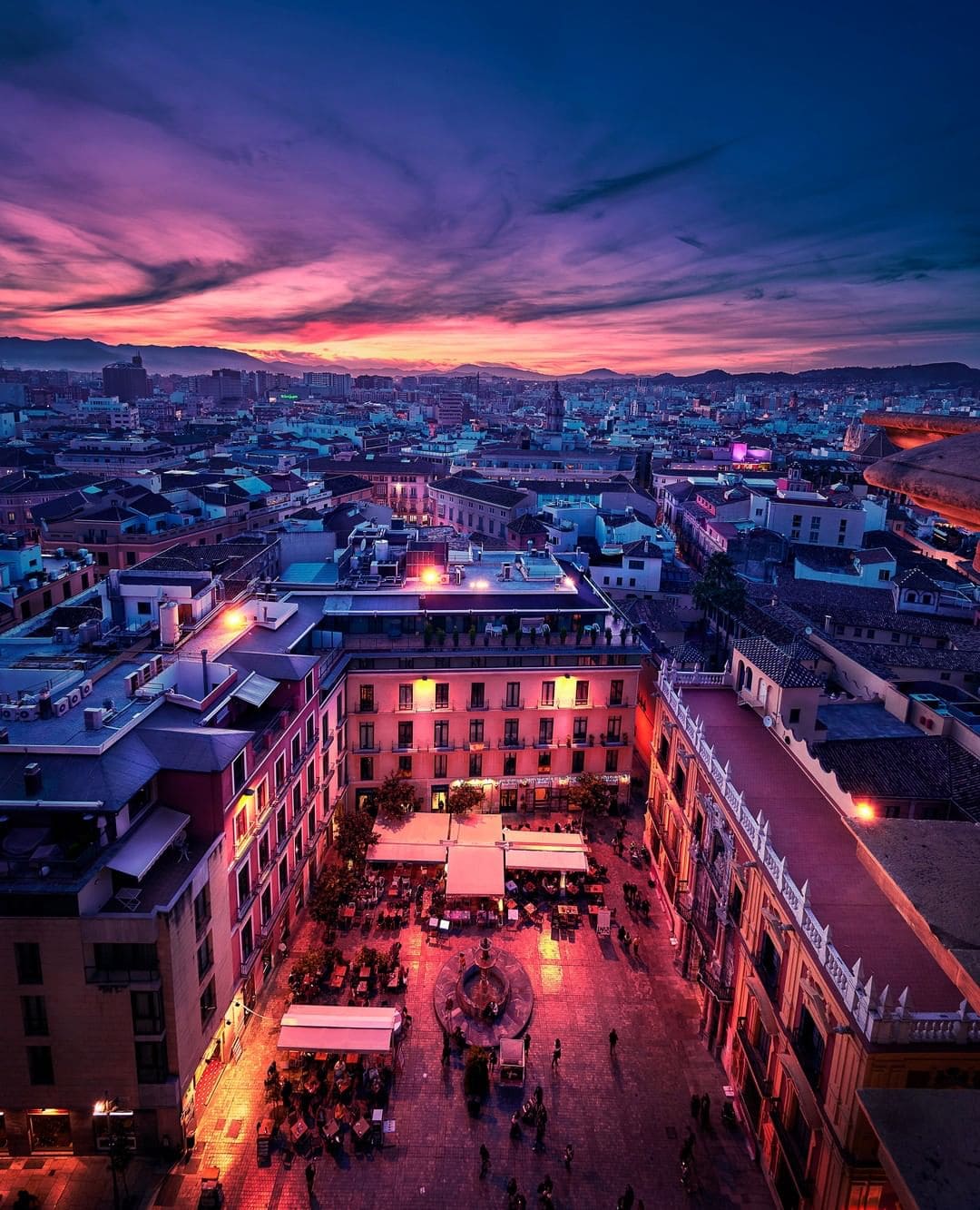 Photographer Axel Corjon takes photos of large metropolitan cities at night