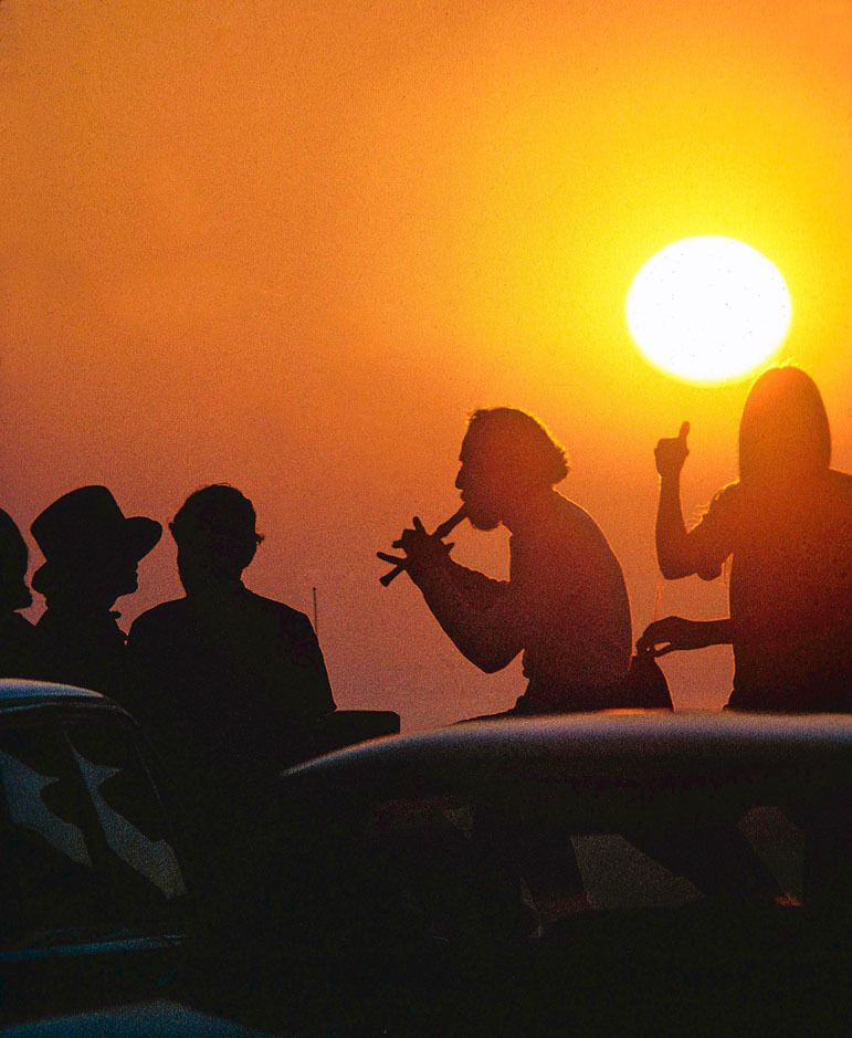 Legendary photographer Jeff Divine shows the surf culture of the '70s