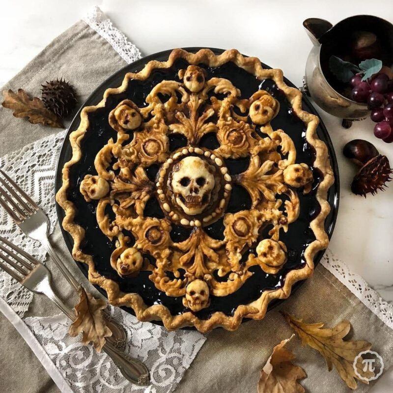 A Baker Creates Spooky Pie Crust Designs That Perfect For Halloween