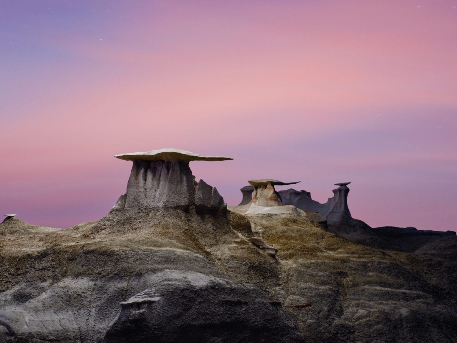The artist Reuben Wu uses drones to light up Utah's otherworldly landscapes