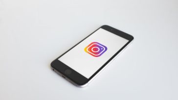 instagram logo in space gray iphone 6