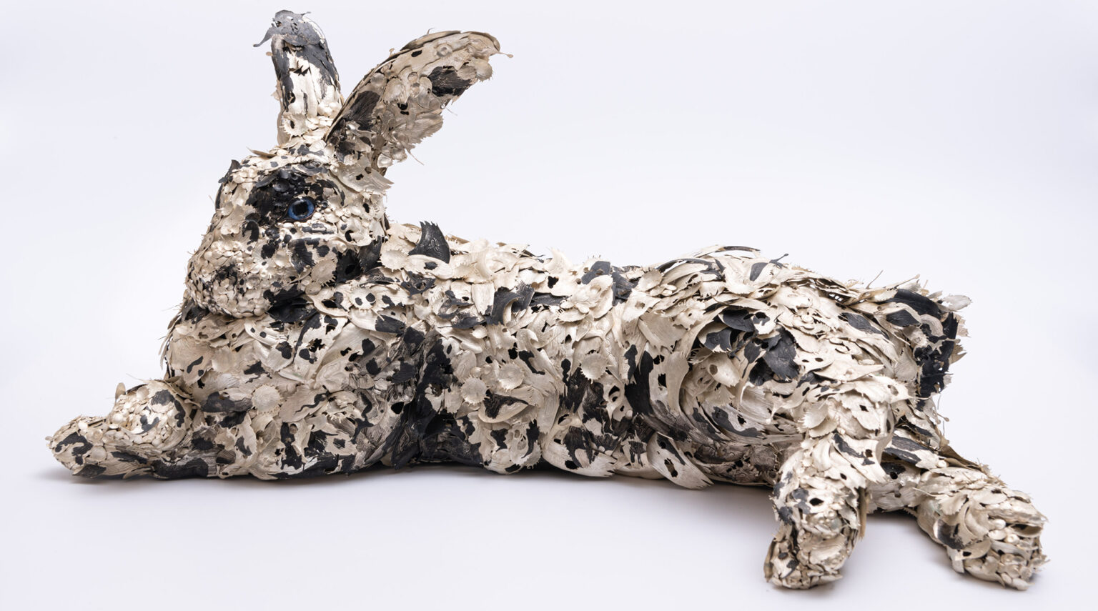 The Infinitely Layered Metal Sculptures of Japanese Artist Taiichiro Yoshida