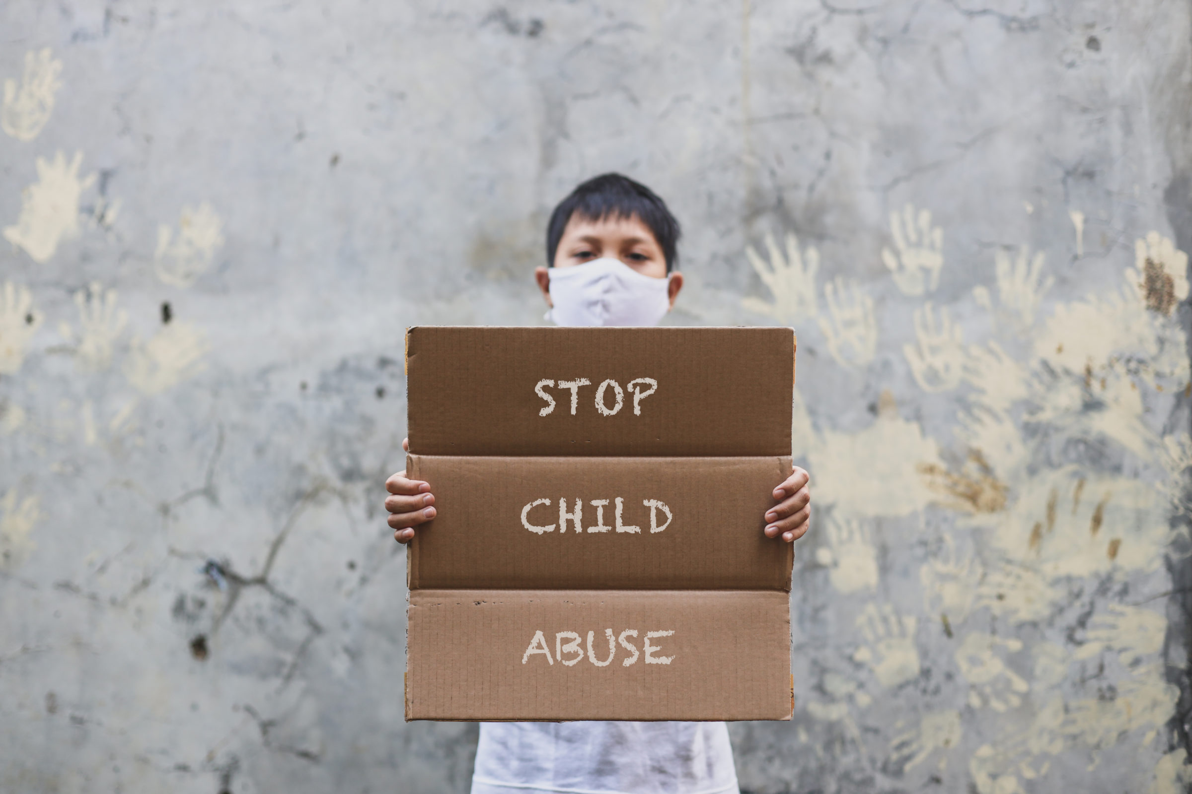 How Do Healthcare Professionals Help Identify and Handle Child Abuse Cases?