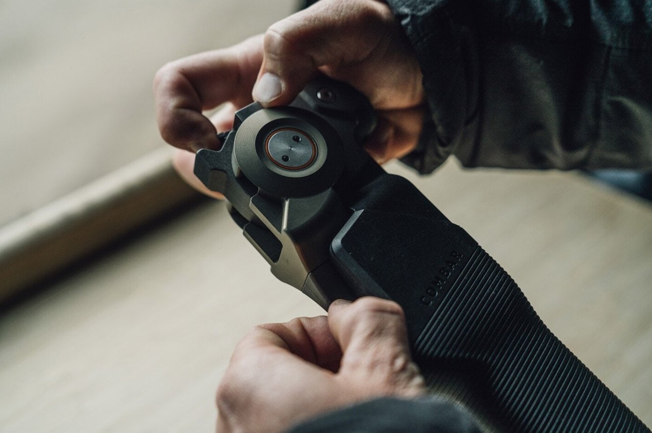 Multifunctional Tool for Hardcore Survivalists: Meet the Combar FoldaXe Pro Multitool