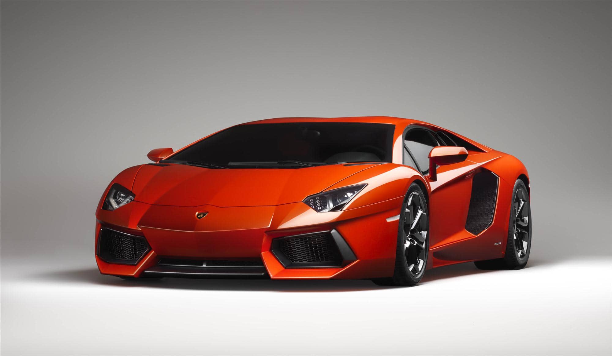 Lamborghini Aventador LP700-4 Presented at Geneva Show