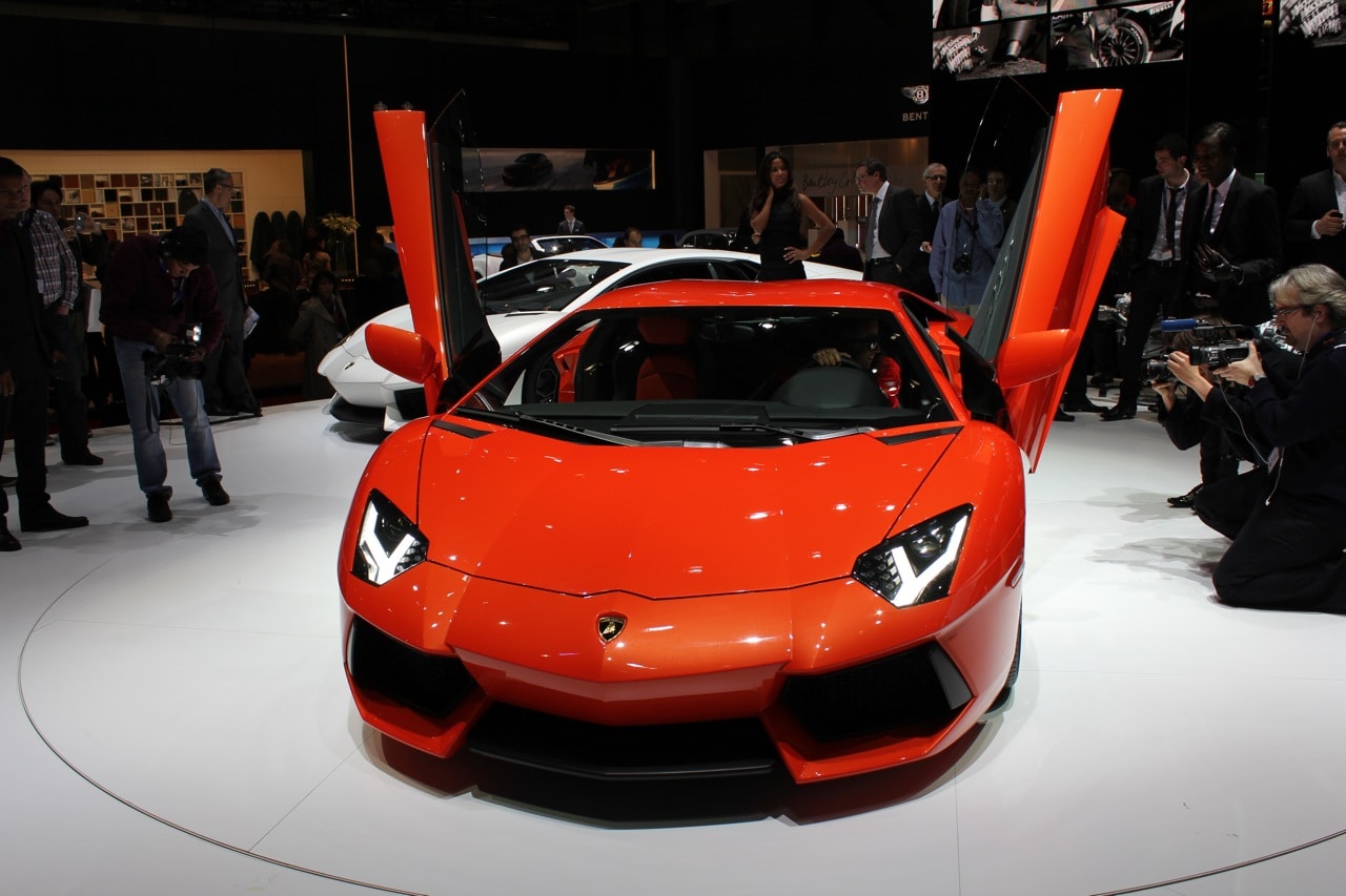 Lamborghini Aventador LP700-4 Presented at Geneva Show