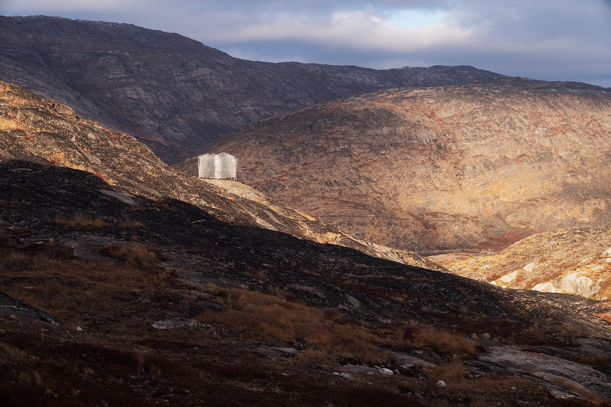 A Quiet Pavilion in Greenland: Architect Konstantin Ikonomidis' Crystalline Design