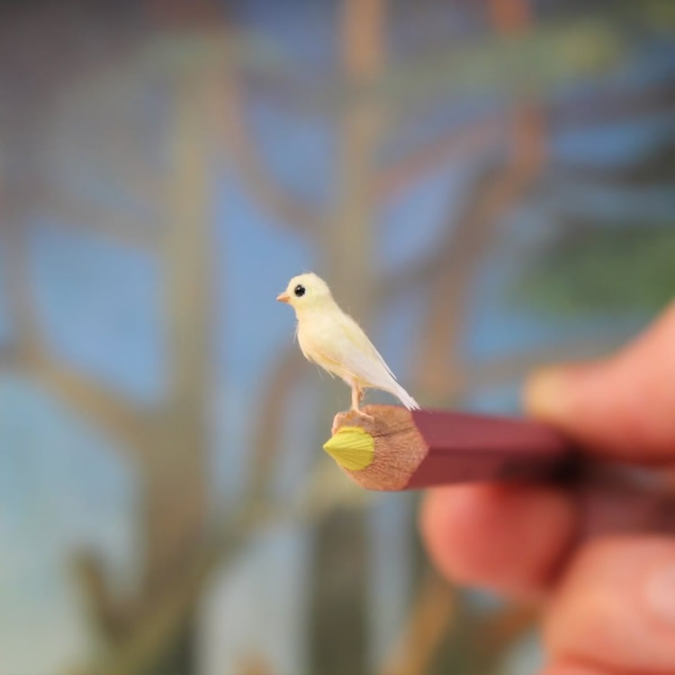 Enchanting Miniature Animal Sculptures by Katie Doka: The Attention to Detail is Incredible