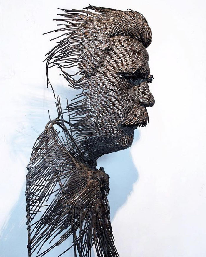 metal wire sculptures darius hulea 04