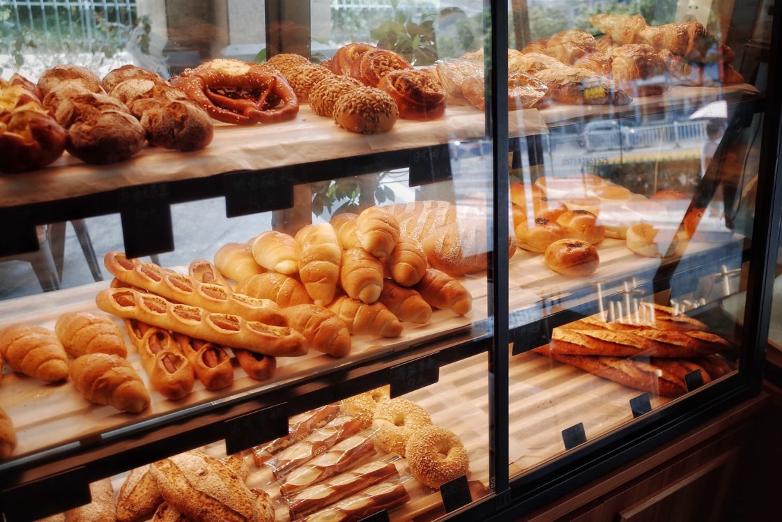 Three Ways To Make Your Baked Goods Store Stand Out | FREEYORK