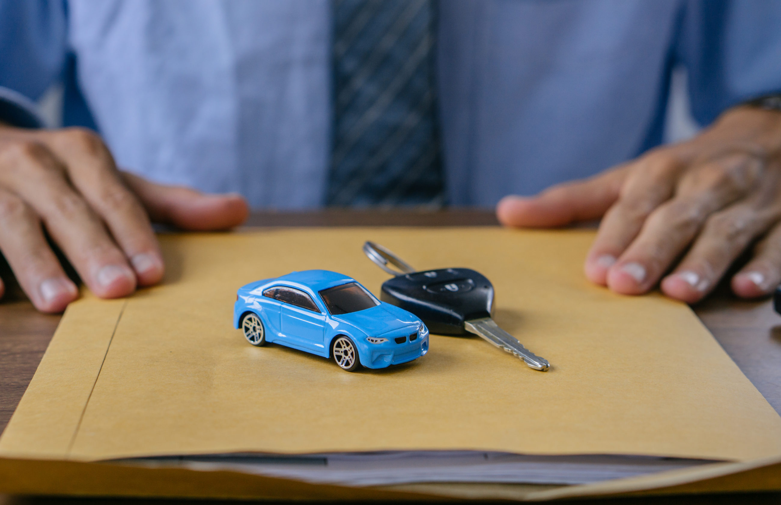 The Basics of Notarizing Legal Documents Related to Car Sales