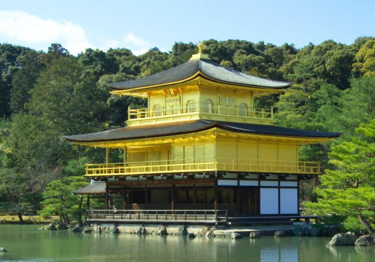 Japanese architecture Kinkaku3402CBcropped 2017073117 597f684c6fa9a