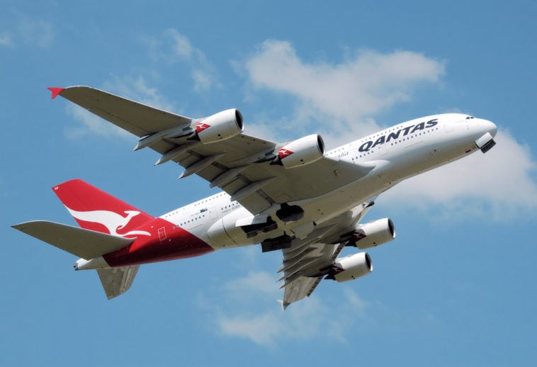 Qantas a380 vh oqa takeoff heathrow arp 2017072613 5978925ab24c5