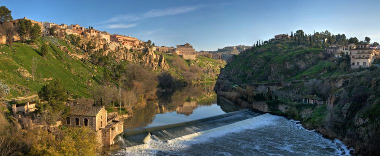 Tagus River Panorama Toledo Spain Dec 2006 2017102214 59ecae5e511cd