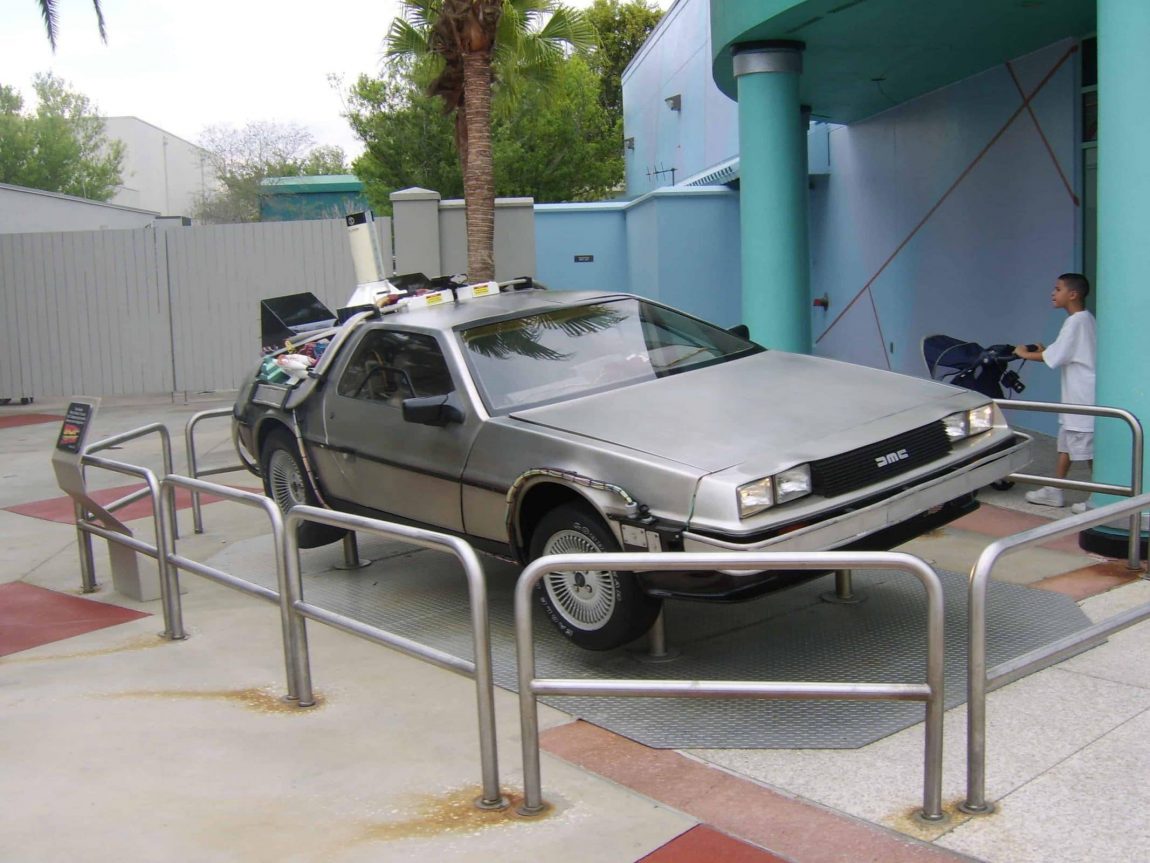 Back to the Future DeLorean Universal Studios Florida scaled