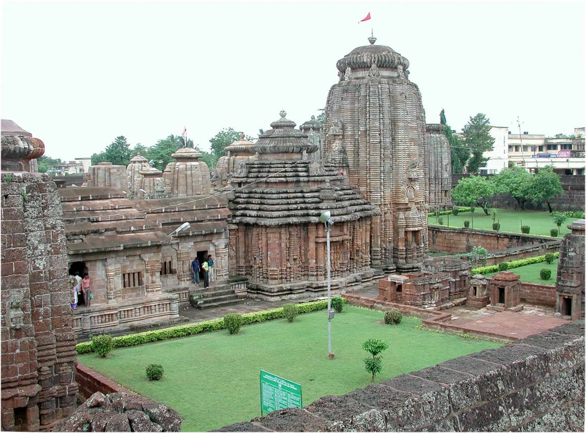Lingaraj temple Bhubaneswar 11007